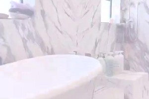 詹嫂：我每周泡5-6次浴缸澡😅有时候我孩子和老公会找不到我