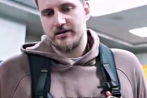 约基奇 ：多尔特那是一个不必要的动作，而我做出了必要的回应！